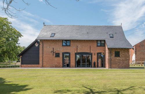 Chapel Cottage at Pond Hall Farm, Stunnning Property with Private Hot Tub, Hadleigh - Foto 66