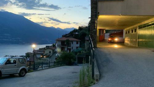 Bellano Cottage - With Private Garden and Garage - Foto 2