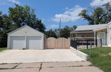 Zoobilee-on Zoo Blvd - Foto 14