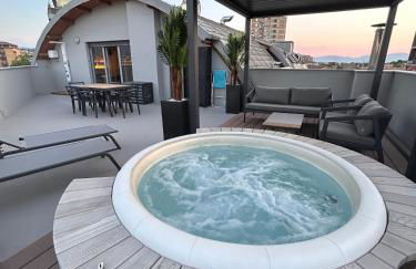 Suite Panoramic Attico con Jacuzzi Privata - Foto 27