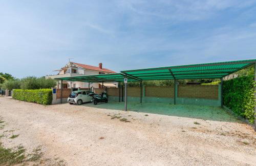 Holiday House Iris with Private Pool - Foto 44