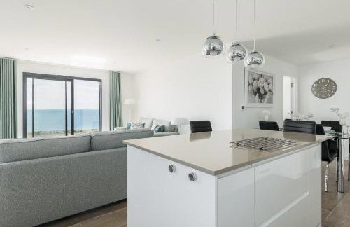 Beachcliff - On the Seafront with Two Balconies - Photo 23