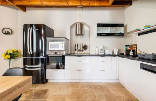 Welcome to JIM House - Photo 6