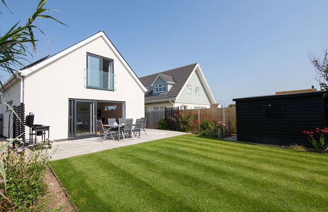 3BR Stylish Home Sea View Walk to East Wittering - Foto 3