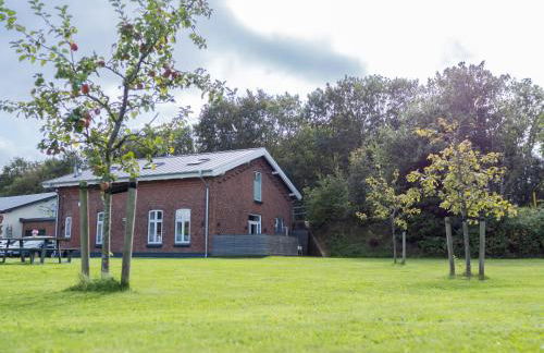 Altes Bahnhofsvorsteherhaus - Photo 1