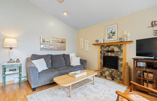 Sunset Shores - Lakeside Cabin #1 by Simple Life Rentals - Foto 10