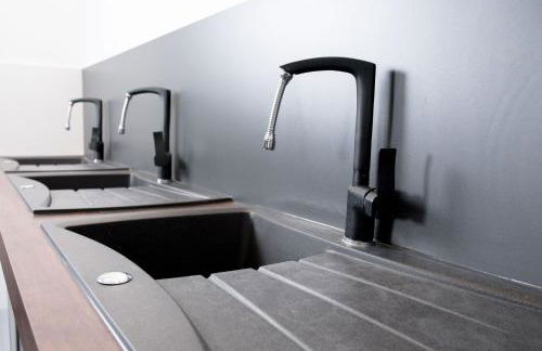 Triumph Inn Pension - Photo 25