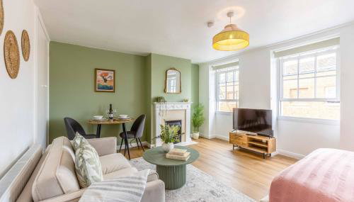 Charming Studio with Stunning Windsor Castle Views - By Tempstay - Foto 1