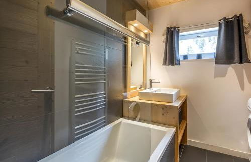 Appartement cosy, pied de piste, cheminée, animaux admis - FR-1-304-153 - Foto 9