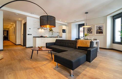 Edificio Fénix by Plaza Mayor Apartamentos - Photo 52