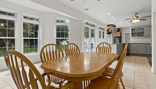 Entire Home in Narragansett - Photo 4