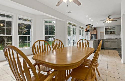 Entire Home in Narragansett - Photo 4