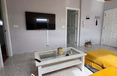 Ático luminoso con terraza - Foto 9