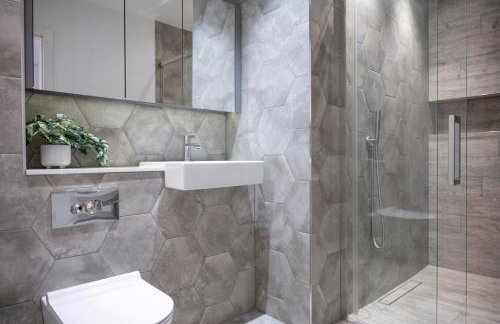 Newly Furnished Apt w/ Patios - Hampstead Heath - Foto 17