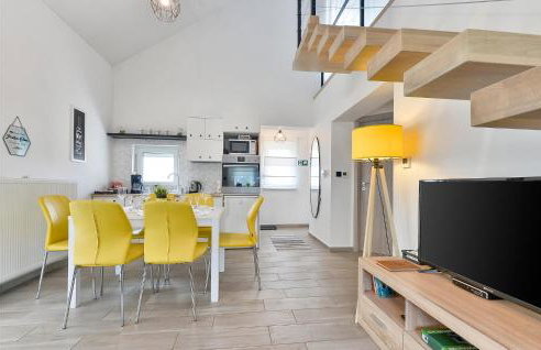 Gorgeous Home In Cresnjevec, Tuhelj - Foto 7