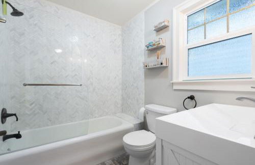 Queen Anne Gem - Views of Space Needle & Lake - Foto 20