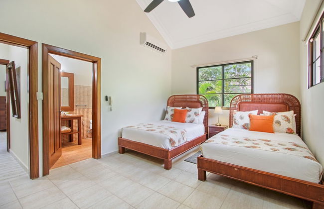 Beautiful Villa Tortuga at Puntacana Resort Club Pool Garden Golf Cart Maid - Photo 20