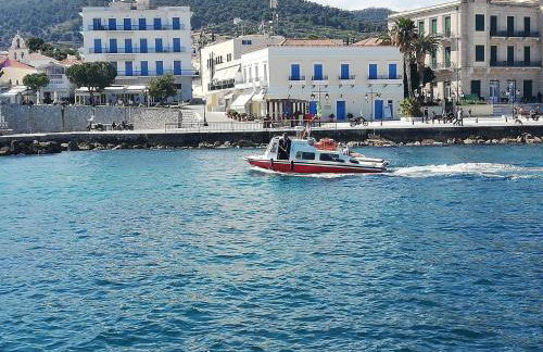 Loula's House - Photo 18