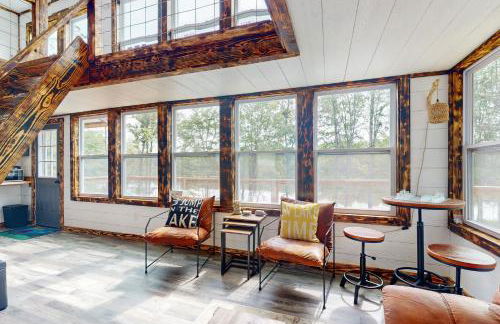 Family Fun! Riverside Home with Fire Pit - Foto 6