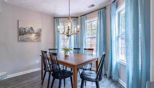 Spacious 3BR Home on Sprawling Serene Grounds - Foto 2