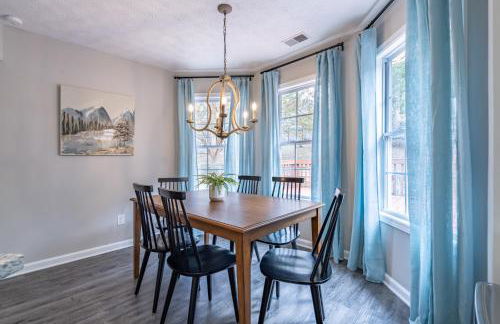 Spacious 3BR Home on Sprawling Serene Grounds - Foto 2