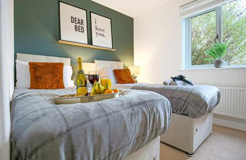 Stylish Apartment with Balcony, Free Parking, Fast Wifi and Smart TV with Sky and Netflix by Yoko Property - Foto 2