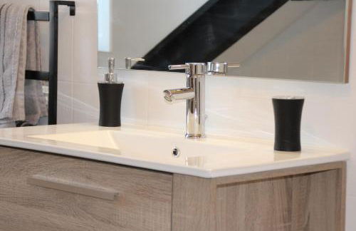 PYRENE HOLIDAYS - Location 4 étoiles - voyage et cure thermale à Capvern les Bains - Foto 14