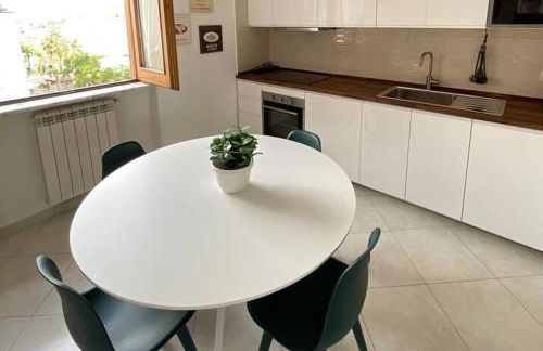 Attico vicino all Aeroporto con Parcheggio privato e 2 Bagni - Foto 17