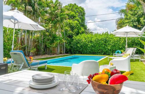 Modern Designer Gem Flamingo Park with Private Pool & Cottage - Foto 2