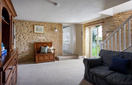 Broadway House, 7 Bedroom, 6 Baths - Photo 15