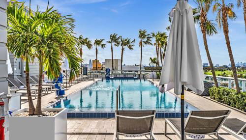 Grand Deluxe Two Bedroom Suite with Balcony Water Views, Corner - Foto 1