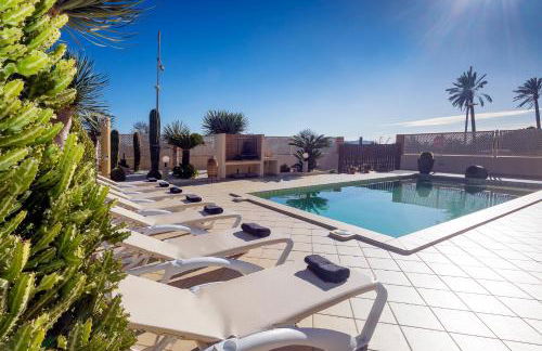 Villa near ibiza Town Sleeps 14 - Foto 9