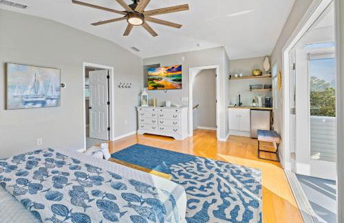 5 Bed3bath waterfront pool home with full gym, office, and heated pool! - Foto 11