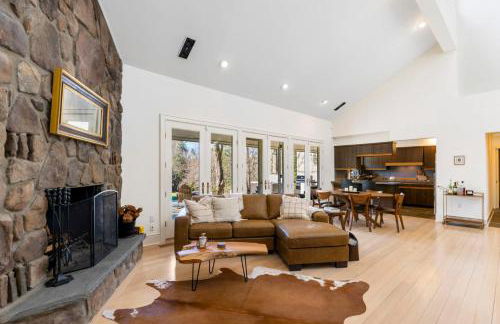 Catskill Getaway on 6 Acres with Swimming Pond! - Foto 6