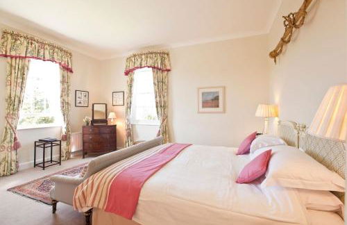 Cornish Castle - Photo 9