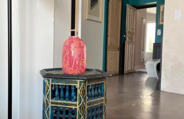 Elégante maison familiale au cœur des remparts de la citadelle - Foto 15