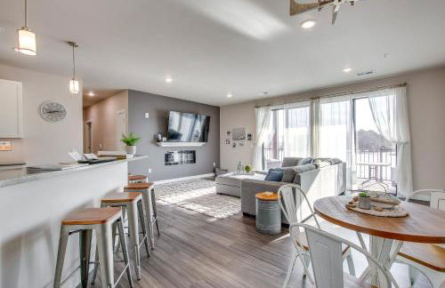 Modern South Pier Condo on Sheboygan River! - Foto 1