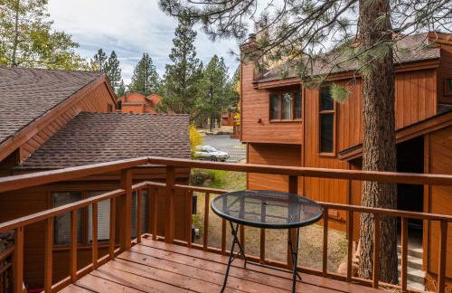 Updated 2 Bedroom and Loft 2 Full Bathroom Woodlands #51Just Steps to Shuttle Close to Golf Course - Foto 40