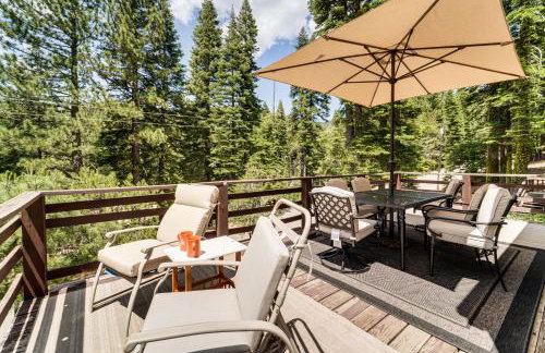 6 Mi to Downieville Downhill Cabin with Mtn Views - Foto 1