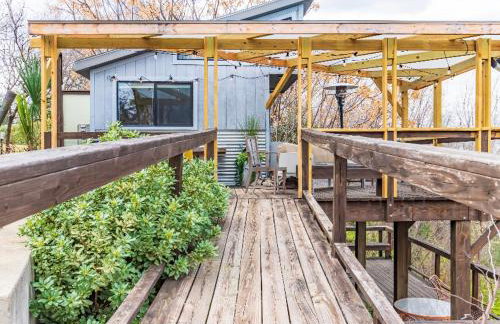 Luxe Dallas Estate Nearly Half Acre Skyline Views - Foto 49