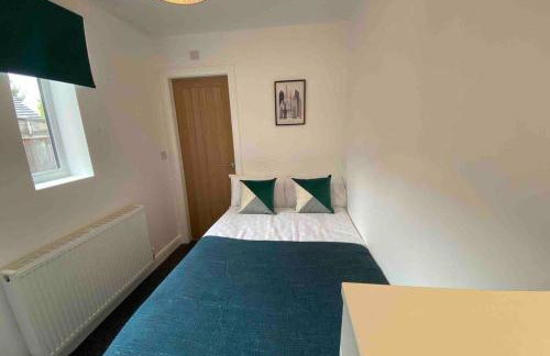 Cozy Self-Contained Suite with Own Entrance - Foto 8