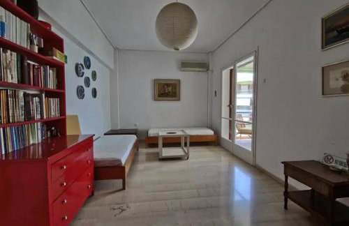 Διαμέρισμα δίπλα στη θάλασσα, παραλία Μαρκοπούλου - Foto 3