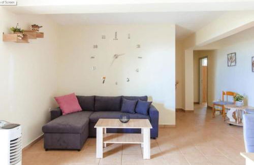 Villa Orfeas Seaview Retreat - Photo 8