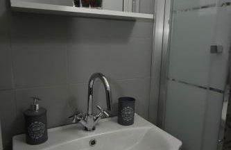 Diana Guest House - Photo 28