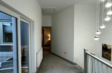 Modern Buxton Town House - Foto 10