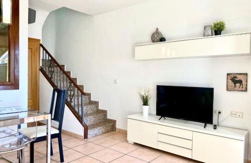 House in front of the beach with sea view - Foto 8