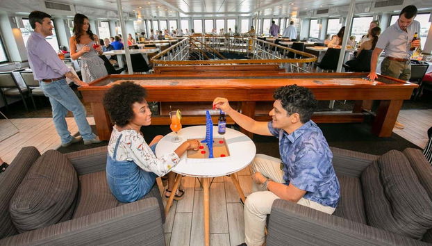 Sala de juegos del barco