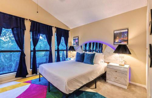 Retro Retreat - Fire Pit, Billiards, Media Room, Games - Photo 15