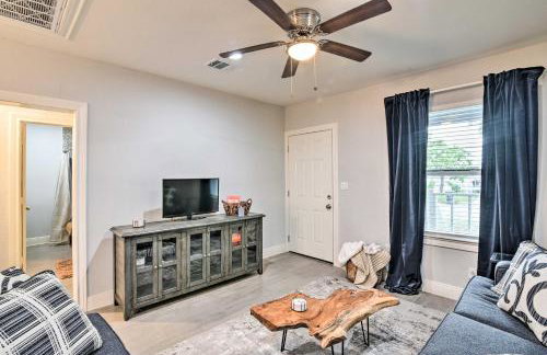 about 2 Mi to Pleasure Pier! Snowbird and Family Getaway - Foto 5