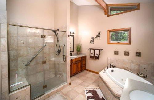 A-frame, Grand Views, Hot Tub, Mins To Boone & Asu - Foto 13